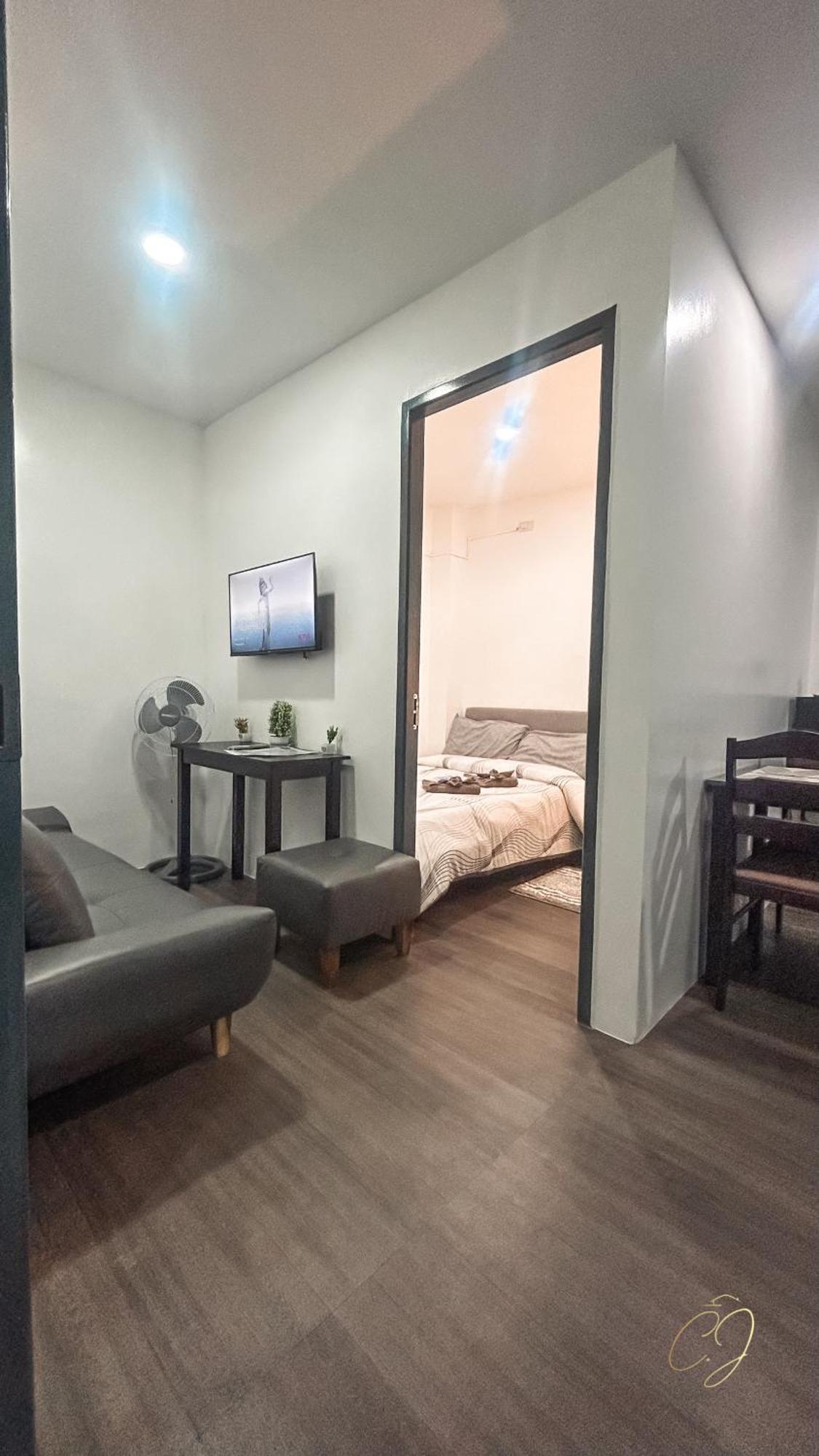 Cj Apartments Olongapo Buitenkant foto