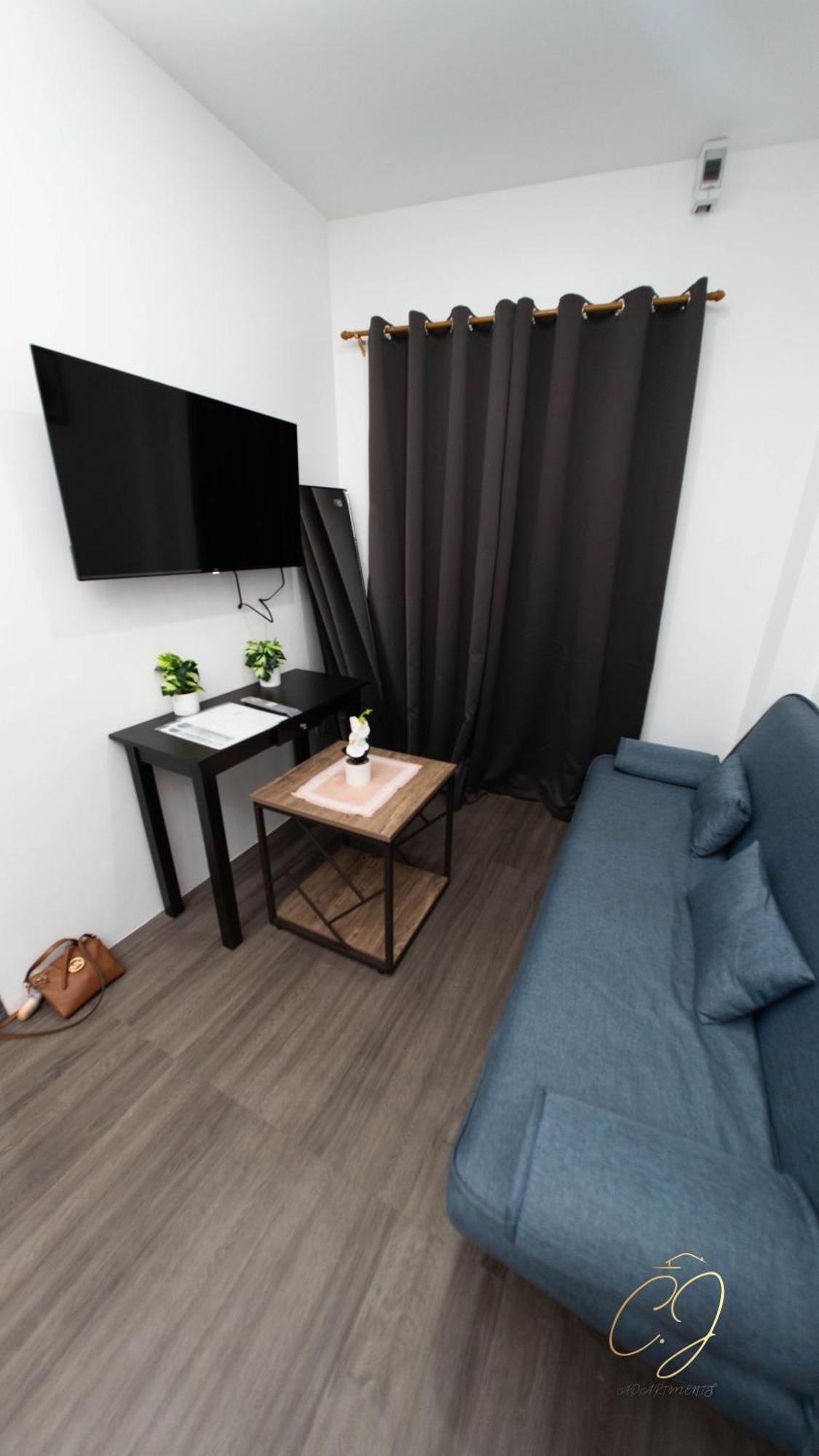 Cj Apartments Olongapo Buitenkant foto