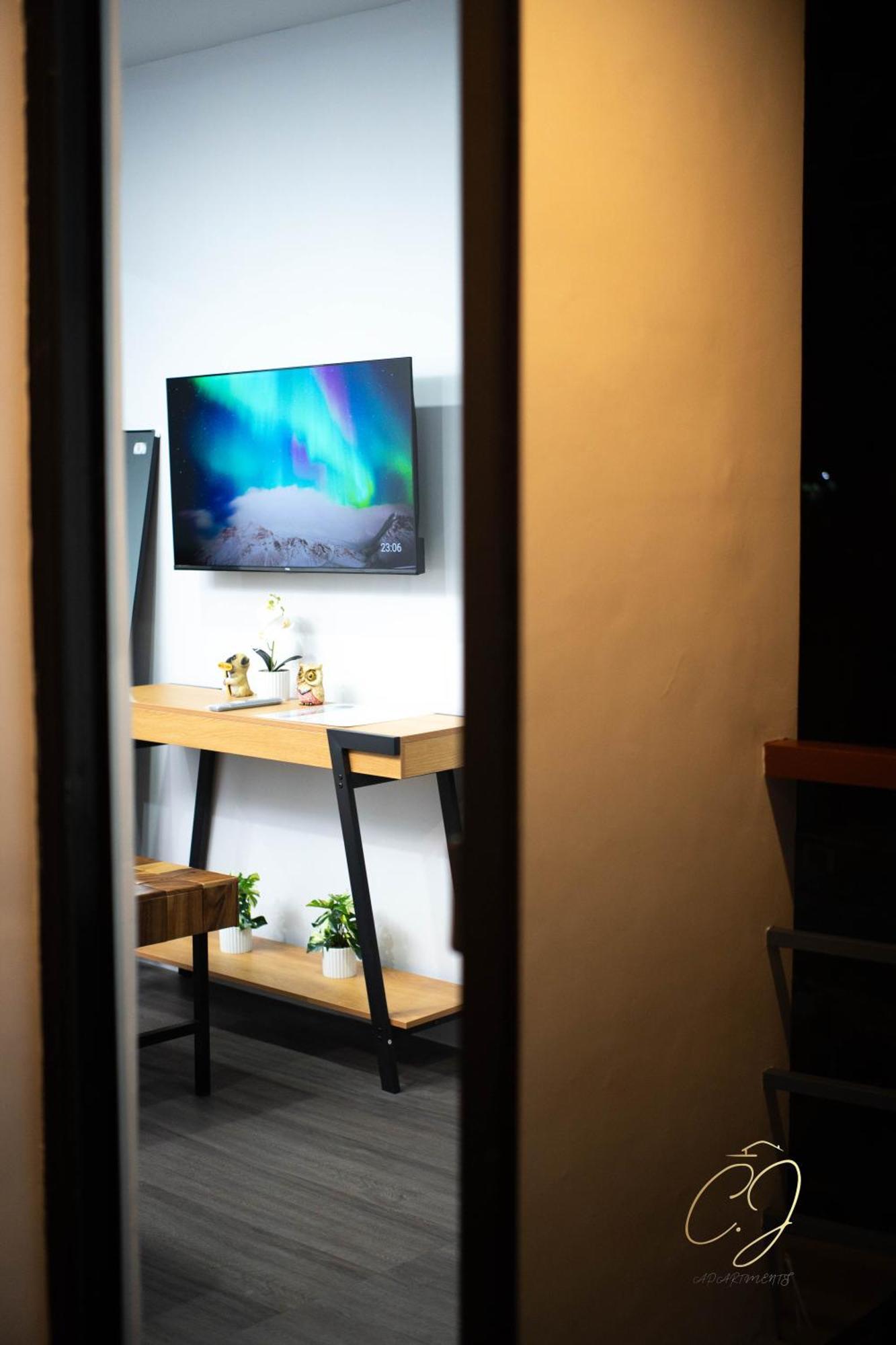 Cj Apartments Olongapo Buitenkant foto