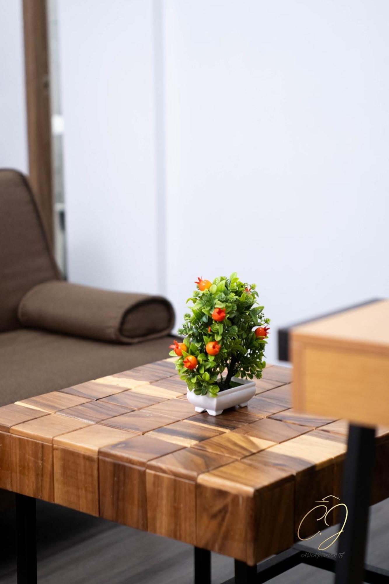 Cj Apartments Olongapo Buitenkant foto